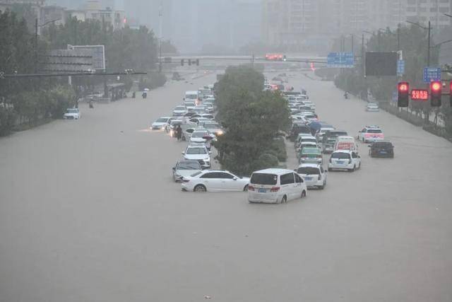鄭州挺??！河南挺??！汛期自救指南(圖4)